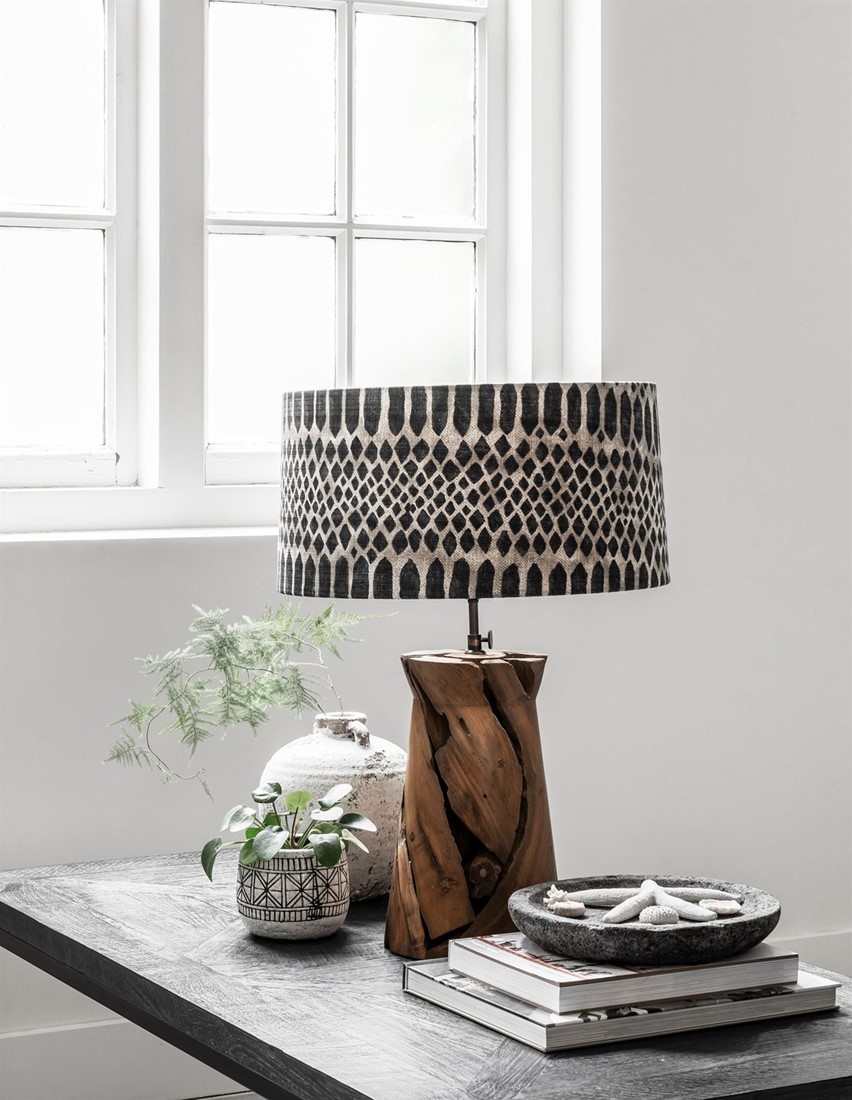Must living lamp deals